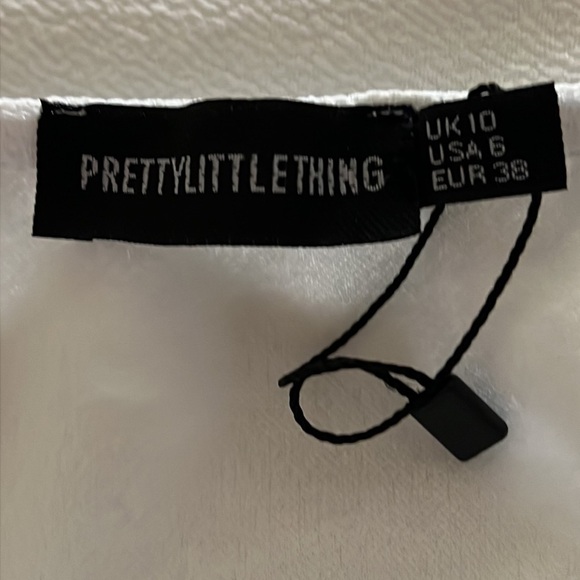 Pretty Little Things Lauriell White Wrap Front Crepe Midi Dress Sz 6 - Picture 7 of 7